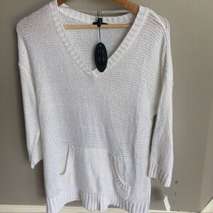 NWT Cupio Women's Large White Sweater V-Neck Loose Knit Long Beach